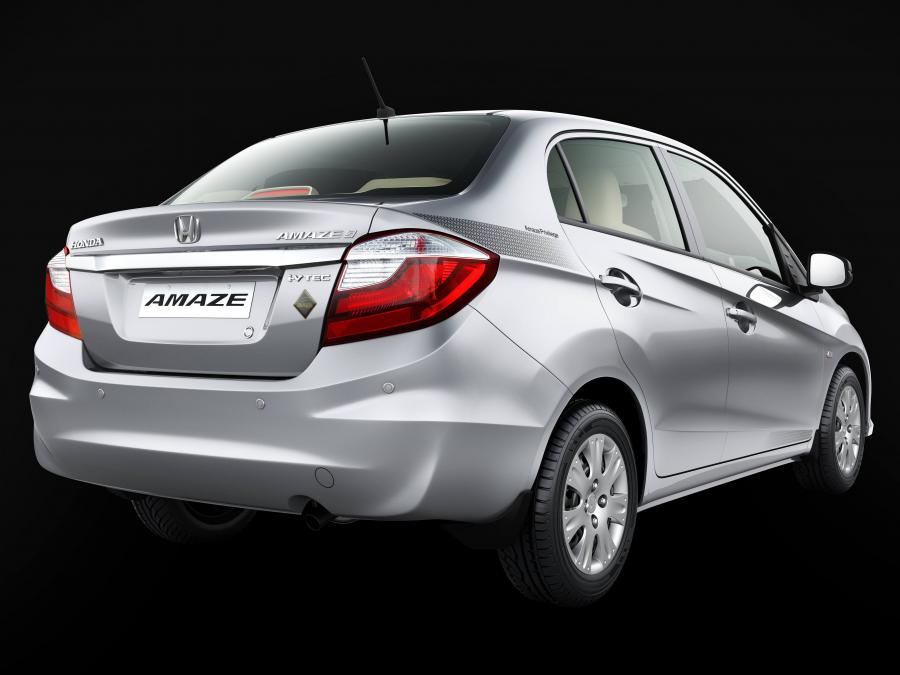  Honda Amaze Privilege Edition 2017 года  (фото 3 из 5)